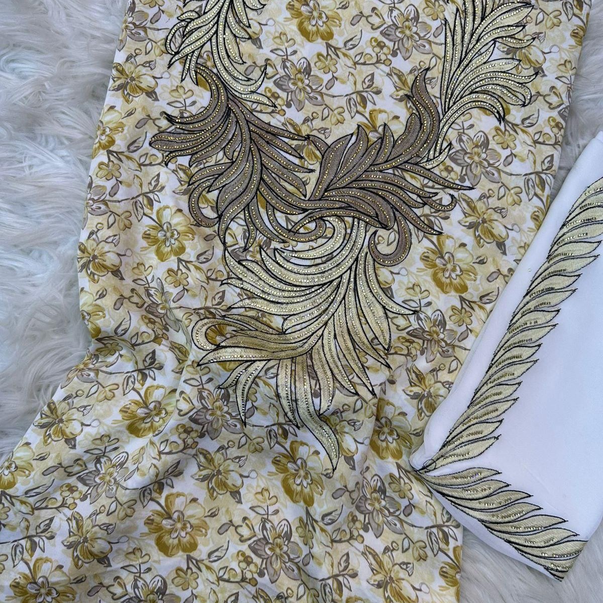 Gallery image for Silk mukhawwar embroidery with sheila served with stone